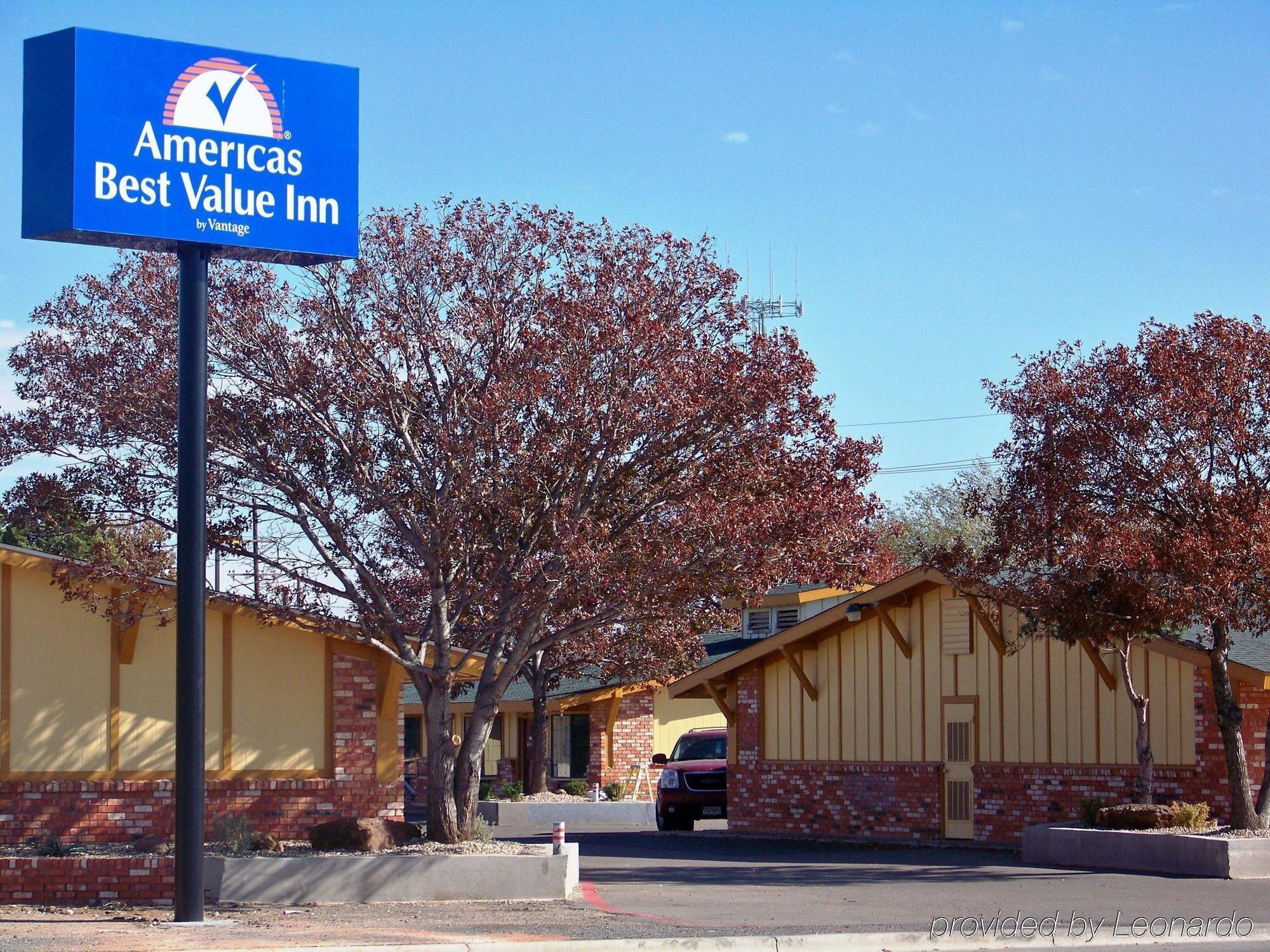 Stadium Motel Lubbock Exterior foto